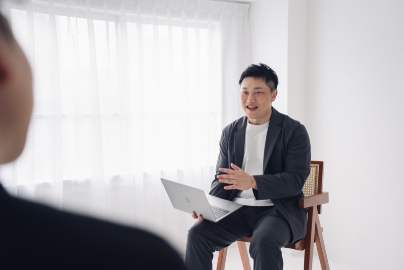 松村洋克